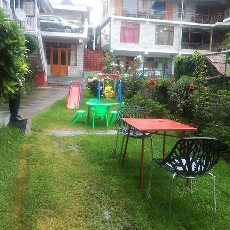 Hôtel Tourist Nest Old Manali Extérieur photo