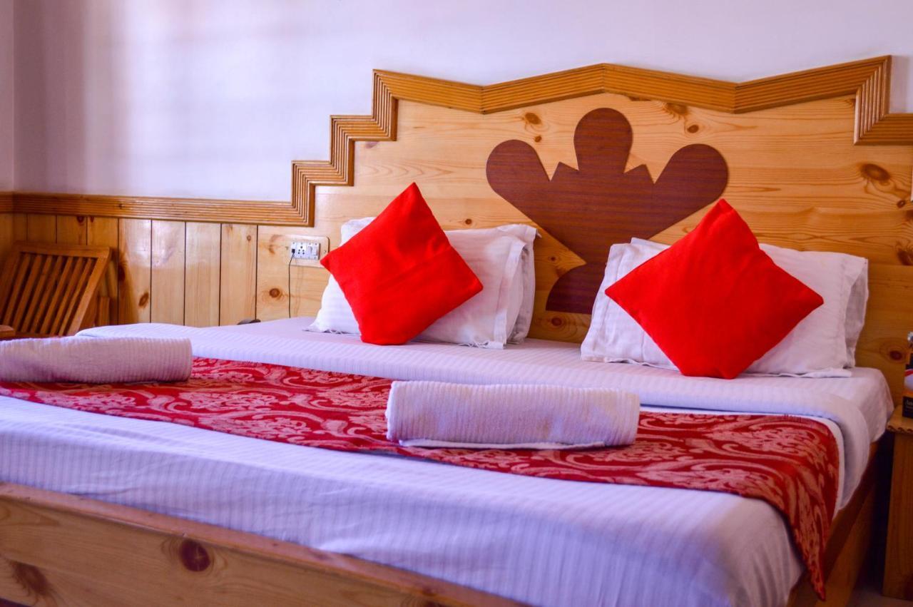 Hôtel Tourist Nest Old Manali Extérieur photo