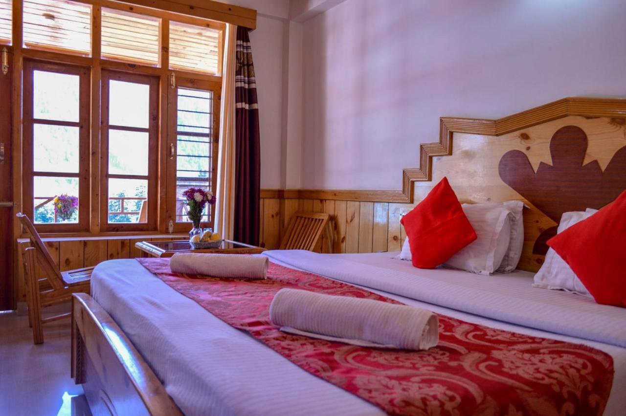 Hôtel Tourist Nest Old Manali Extérieur photo